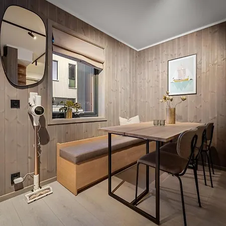 Cozy And Modern In * Henningsaer