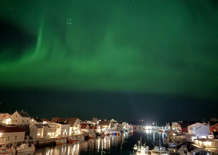 Cozy And Modern In Appartement Henningsvær